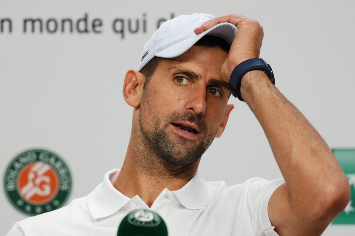 Djokovic, Fransa Açık'tan Çekildikten Sonra Başarılı Bir Diz Ameliyatı Geçirdi