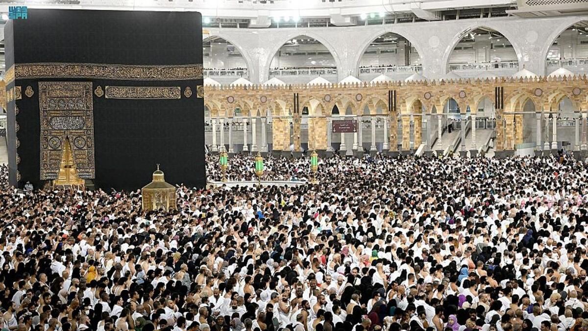 Suudi Arabistan: 300.000'den Fazla Kayıtsız Hacı Hac Öncesinde Mekke'den Döndü
