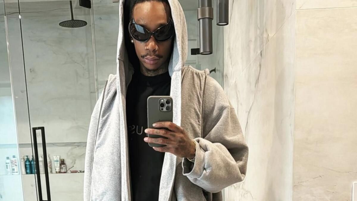 Wiz Khalifa, Aimee Aguilar Hamileliği Açıkladı