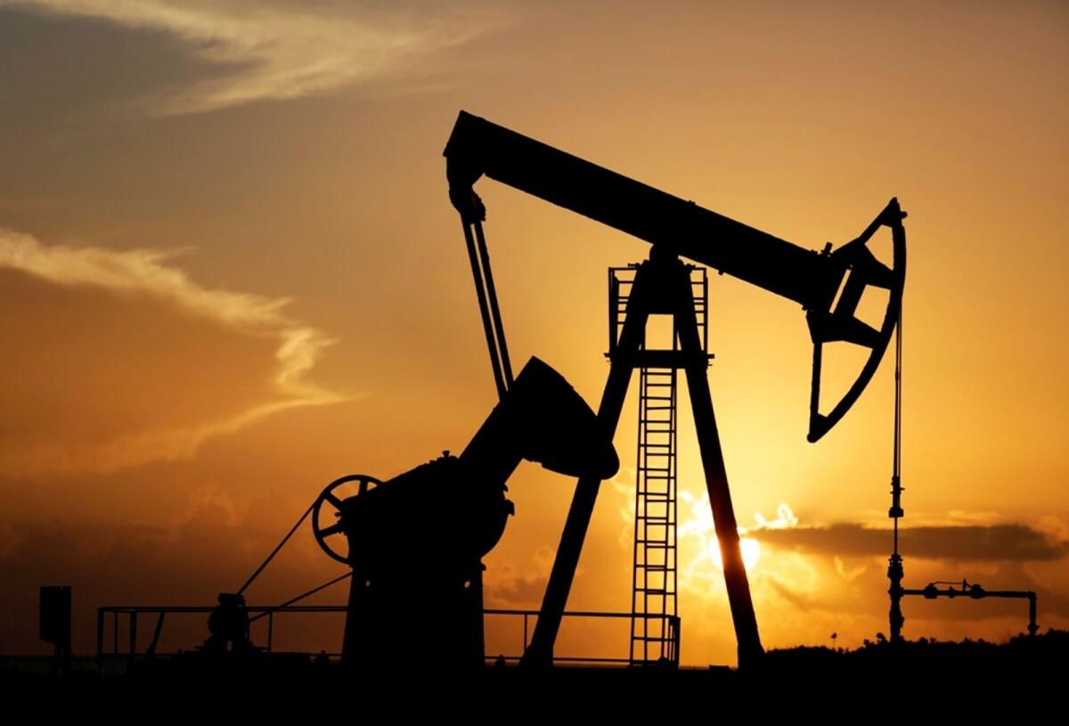 ABD Ham Petrol Stokları Çekildikten Sonra Petrol Fiyatları Düştü, Libya Arz Riskleri Kayıpları Sınırladı