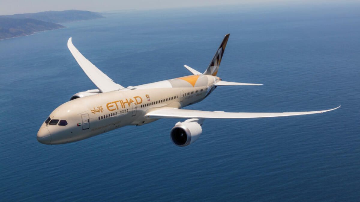 BAE Uçuşları: Abu Dabi'den Boston'a Giden Etihad Airways Uçağı Kötü Hava Koşulları Nedeniyle New York'a Yön Değiştirdi