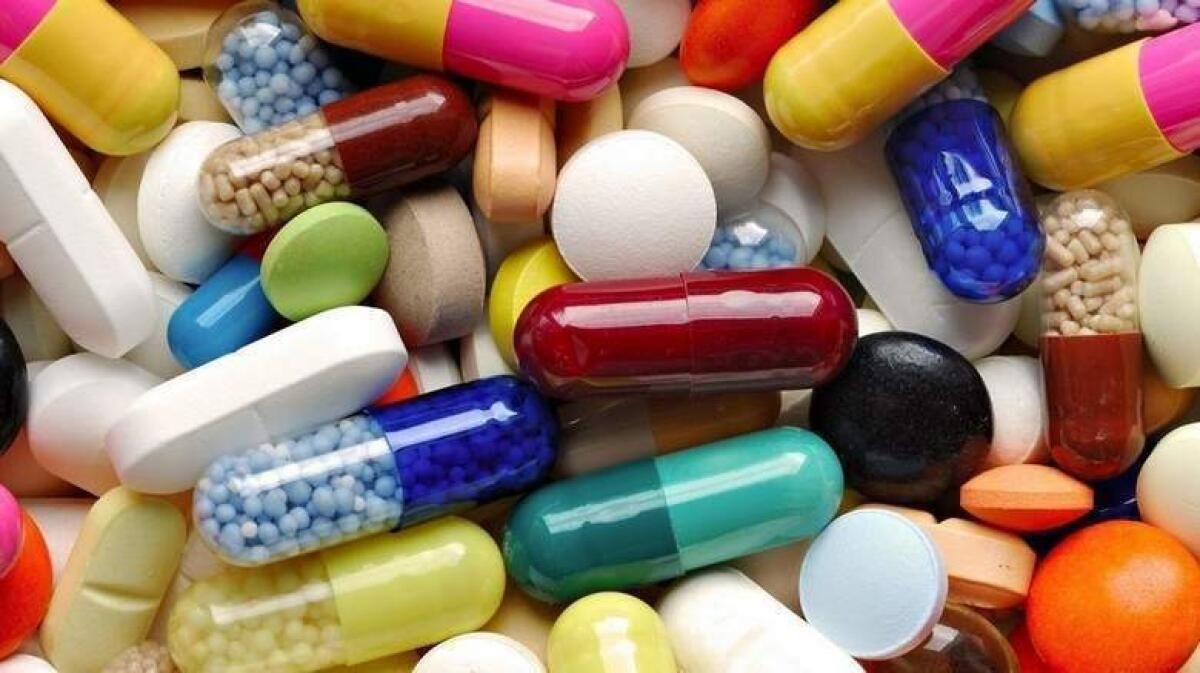 Hindistan, insanlar için 'Olası Riskler' Nedeniyle Yaygın Olarak Kullanılan 156 Ağrı Kesiciyi, Ateş İlacını Yasakladı
