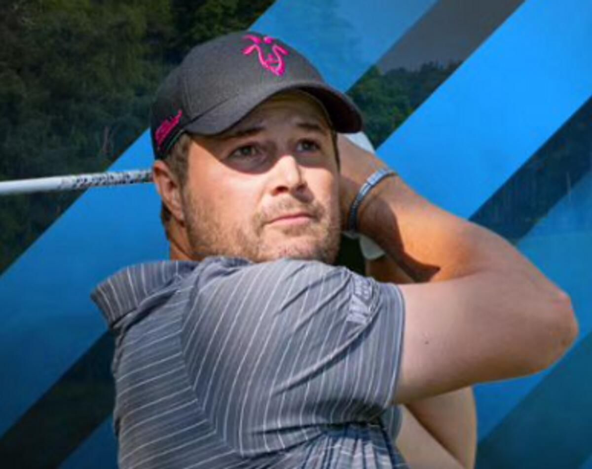 Uihlein, Asian Tour'un Uluslararası Dizisi İngiltere'de Oynamak için 18 Delikle Liderliği Daraltmaya Devam Ediyor