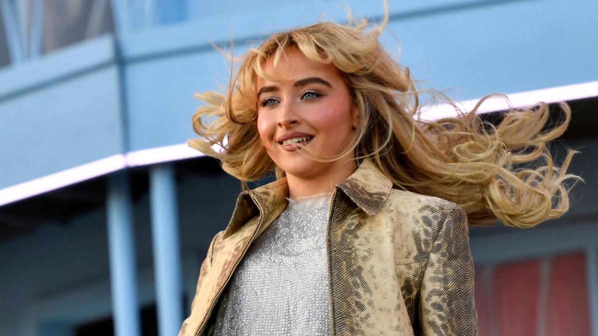 Sabrina Carpenter "Espresso" yu "Tezahür Taktiği" Olarak Yazdığını Söyledi