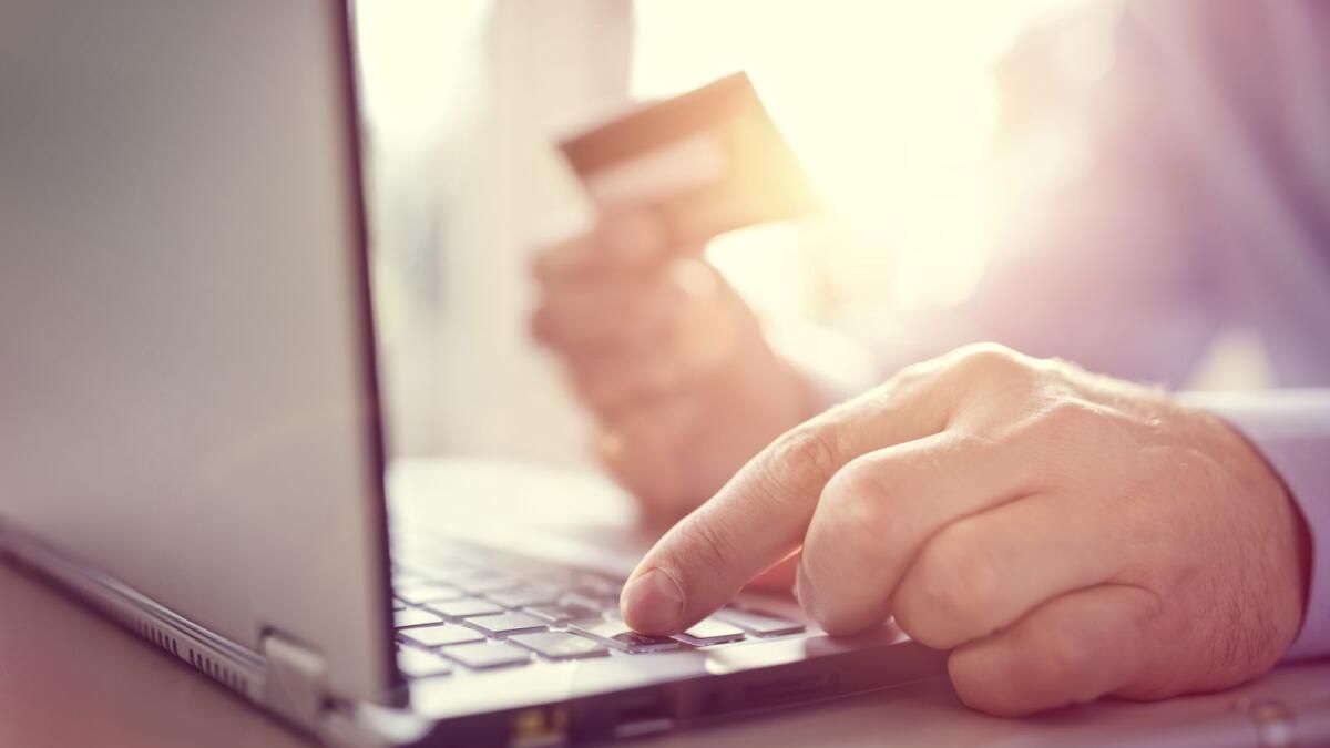 BAE: Devlet Hizmet Ücretleri, Para Cezaları için Nasıl Geri Ödeme Alınır