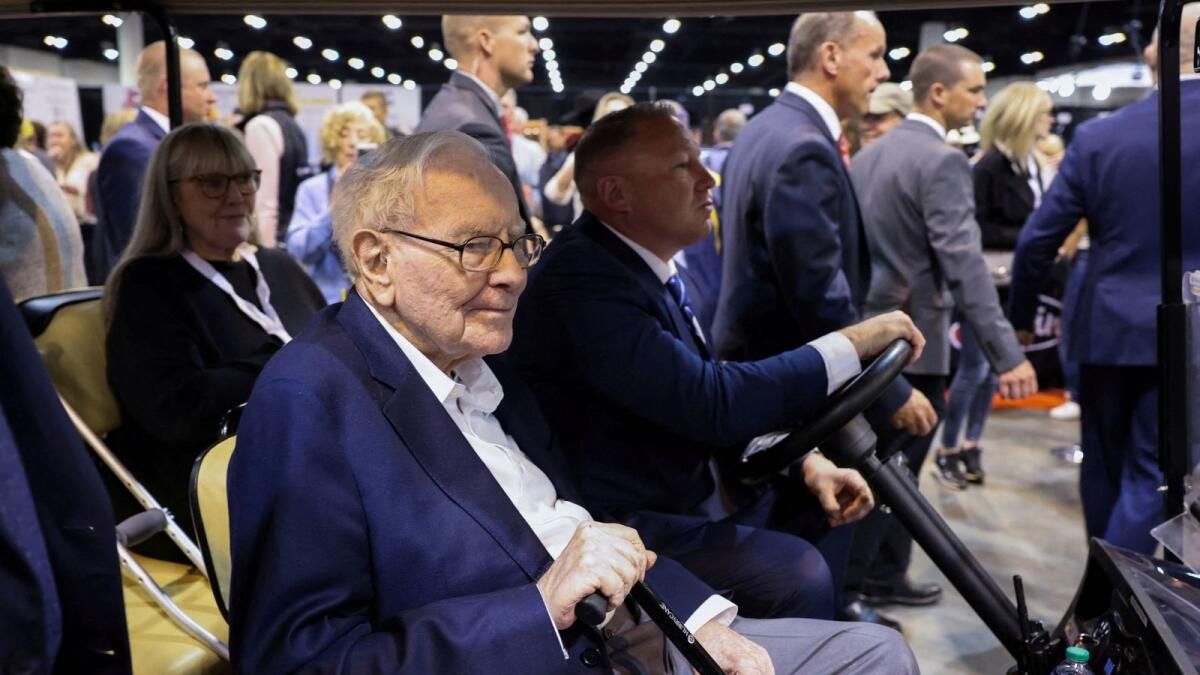 Buffett'in Berkshire Hathaway'i 1 Trilyon Dolarlık Piyasa Değerine Ulaştı