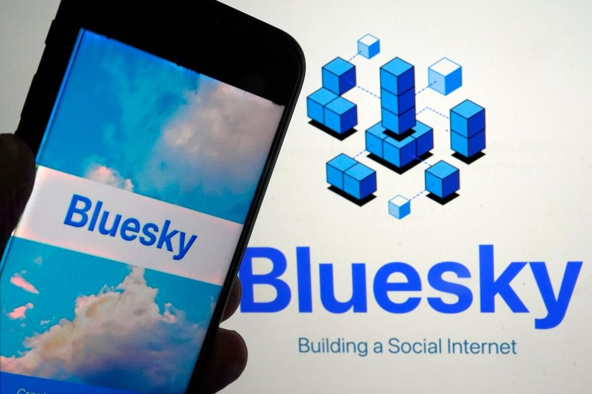 Bluesky Kayıtları, Musk'un Ayaklanmalarla İlgili Tartışmasının Ortasında İngiltere'de Arttı