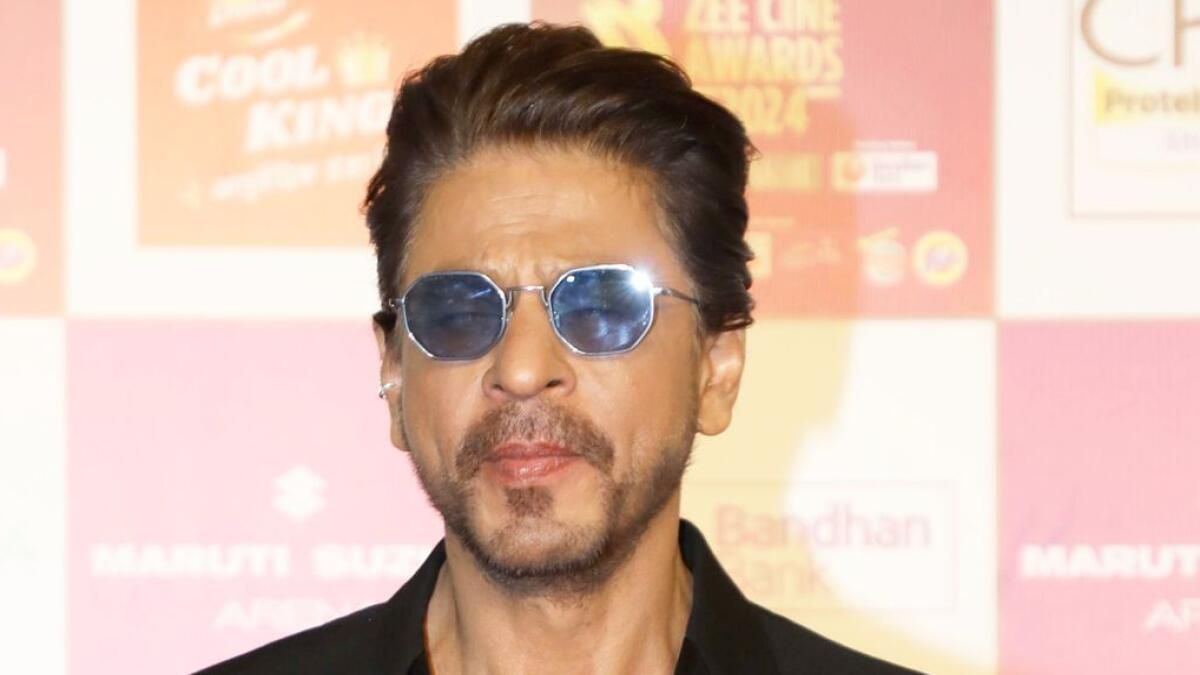 Bollywood Oyuncusu Shahrukh Khan, Paris Grevin Müzesi'nden Özel Altın Paralar Aldı