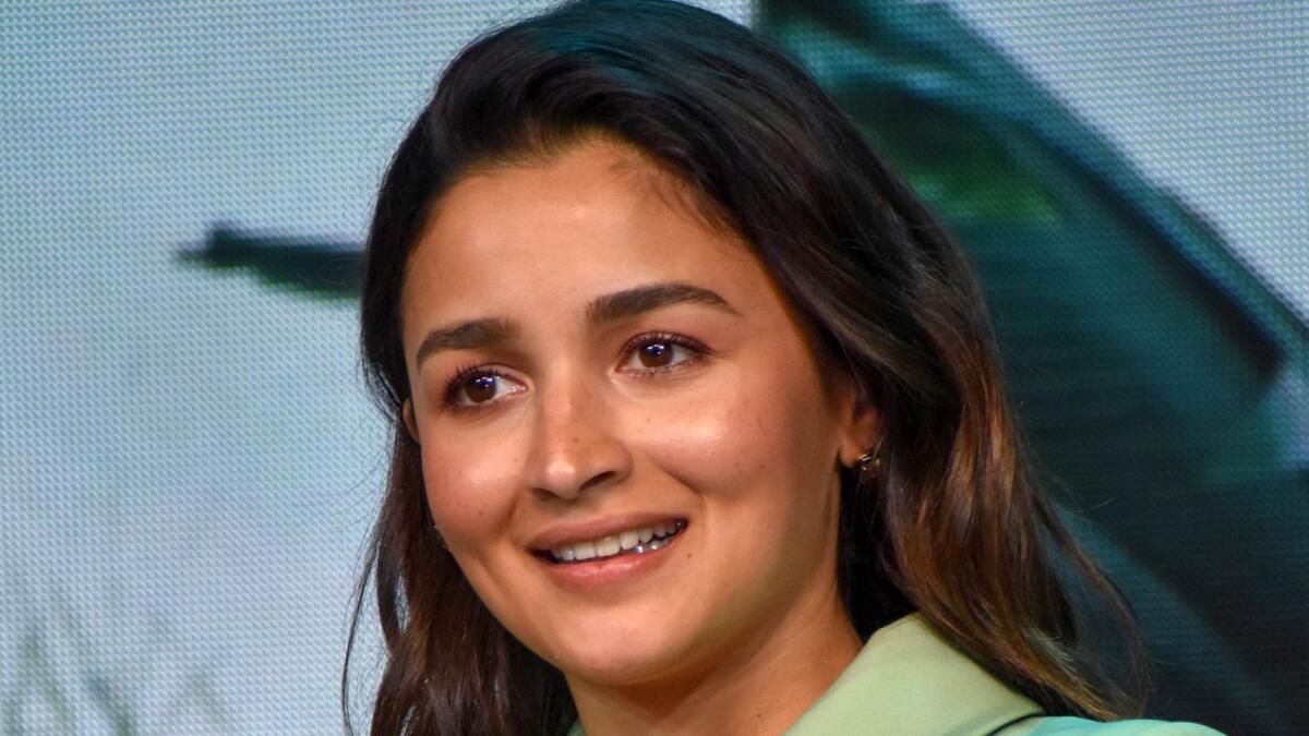 Alia Bhatt'ın 'Taş Kalbi' Bir Oldu