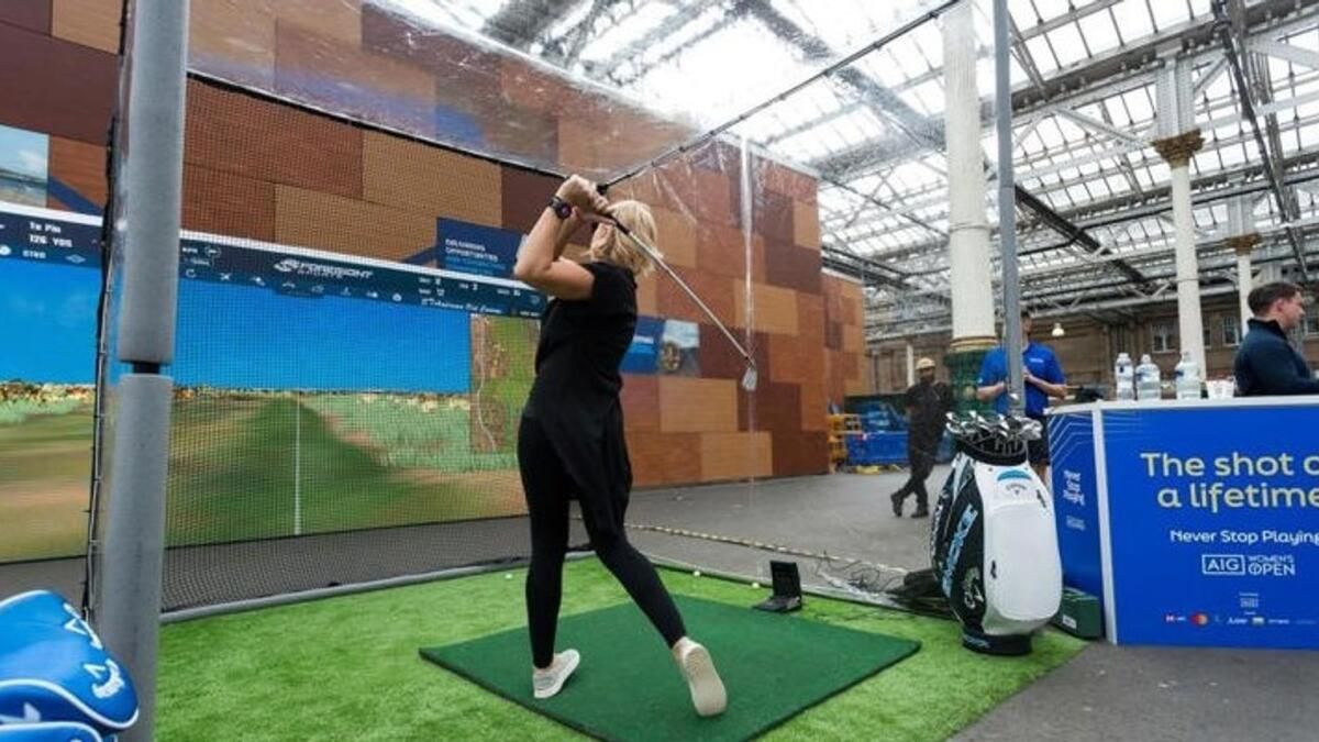 Ar-Ge, Tarihi İskoç Tren istasyonunda Dünyanın ilk 'Oynanabilir Golf İlan Panosunu' Tanıtarak St. Andrews'deki Yaklaşan Aıg Kadınlar Açık'ı için Bir Vızıltı Yaratıyor