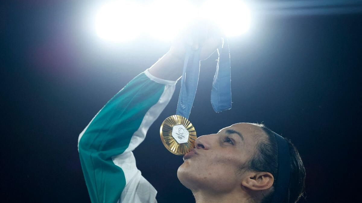 Bakın: Olimpiyatlar 14. Gününden En İyi Fotoğraflar; Cezayirli Cinsiyet Sırası Boksörü Khelif Altın Madalya Kazandı