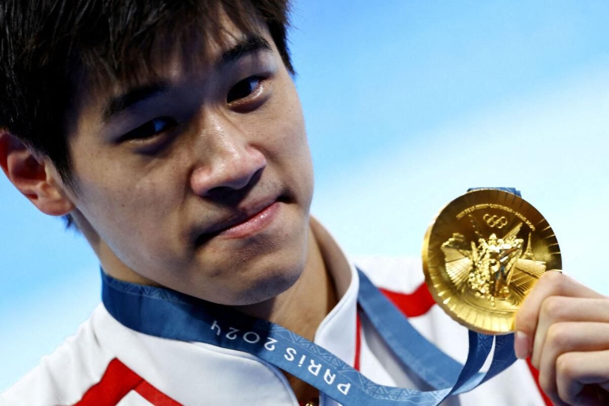 Çin'in Xi Jinping'i, Doping İncelemesinin Ortasında Olimpiyat Takımını 'Ahlak ve Stil' için Övüyor