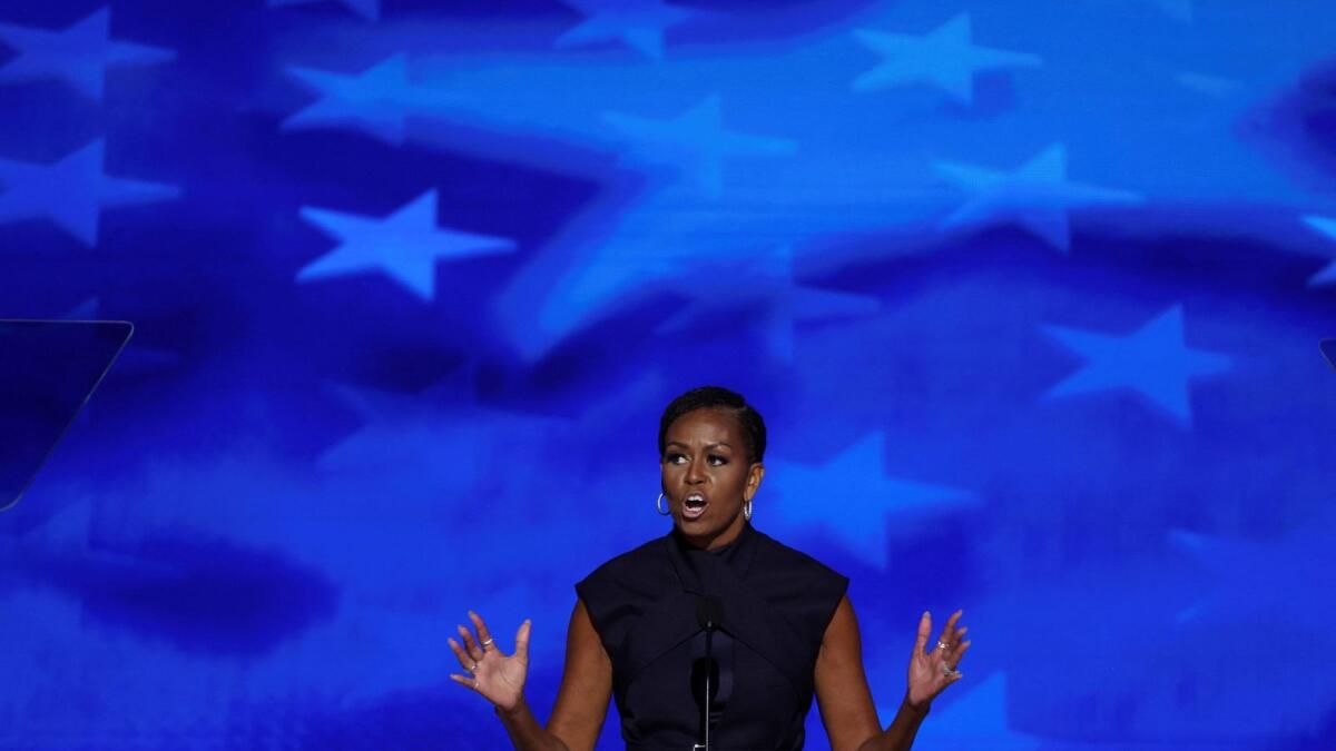 Amerikalı Olmanın Ne Anlama Geldiği Konusunda Kimsenin Tekeli Yok, Diyor Michelle Obama Trump'ı Kazıyor