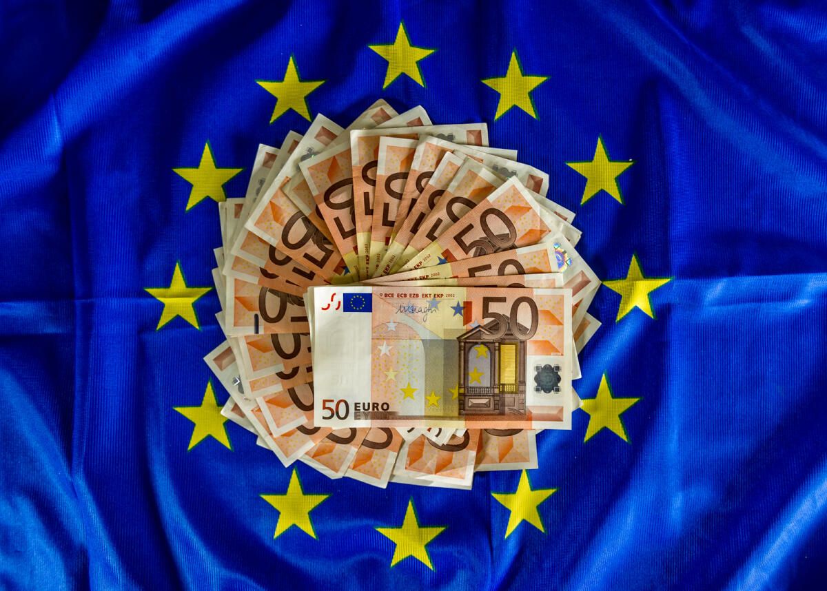 Euro Sekiz Ayın En Yüksek Seviyesine Ulaştı