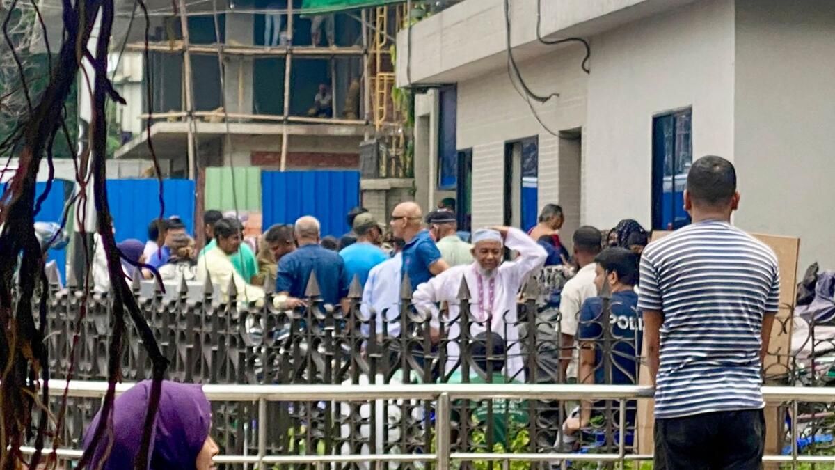 Bangladeş: Bazı Siyasi Tutuklular Serbest Bırakılırken Aileler Bekliyor