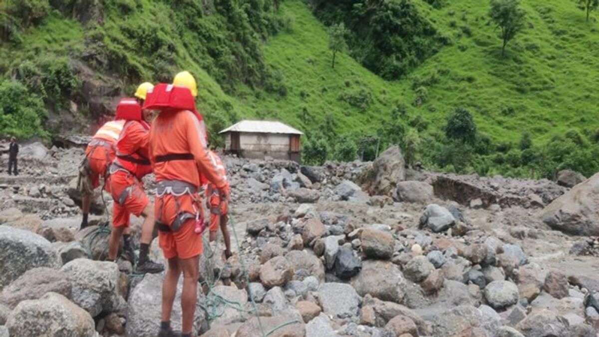 Hindistan: Shimla'daki Bulut Patlamasından Sonra 19 Kişi Kayboldu