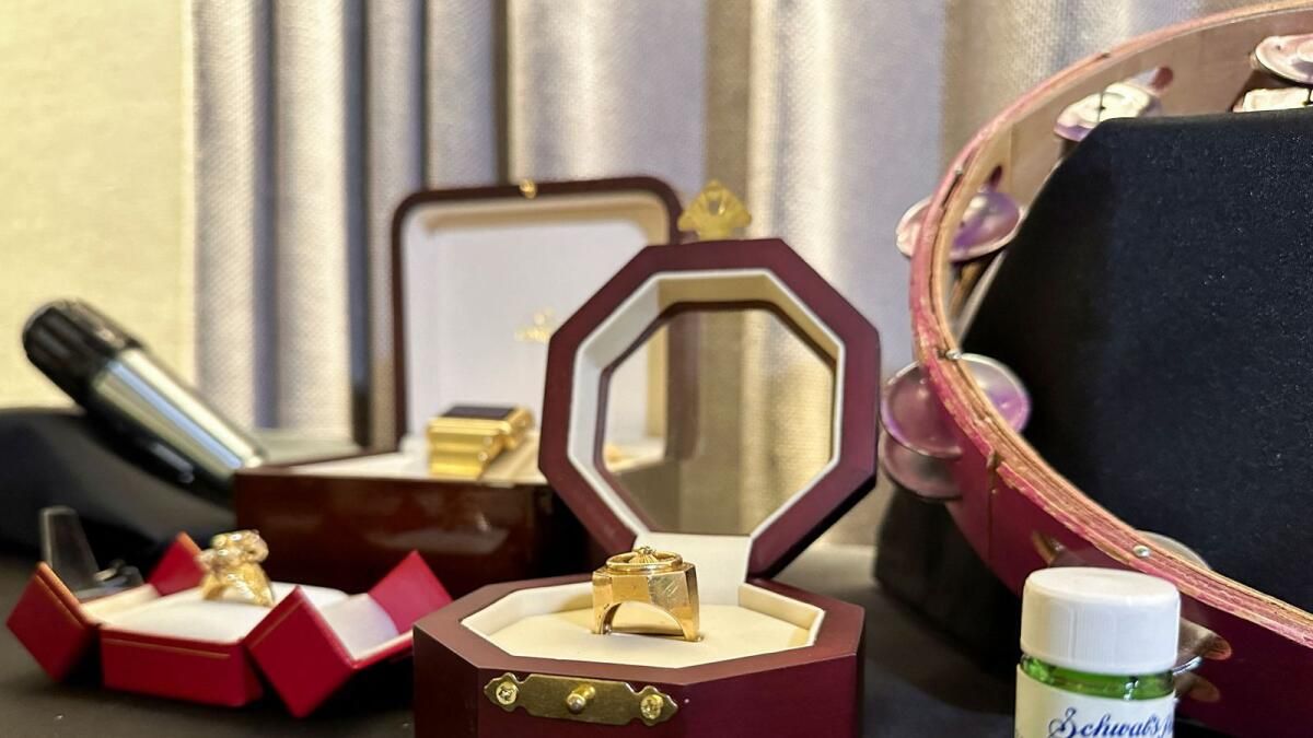 Elvis Presley Mücevherleri Ünlü Eserler Müzayedesinde Satışa Çıktı