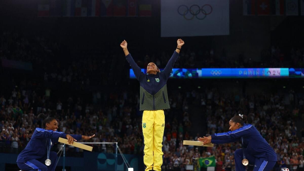 Bakın: Paris Olimpiyatları 10. Günü'nden En iyi 10 Fotoğraf; Biles, Andrade Tarafından Kat Finalinde Desteklendi