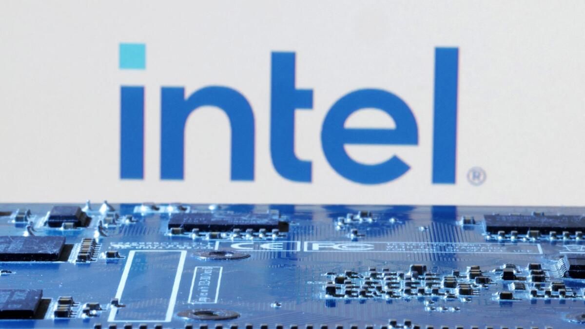 Intel, Hisseleri Düştükçe 17.000'den Fazla Kişiyi İşten Çıkaracak