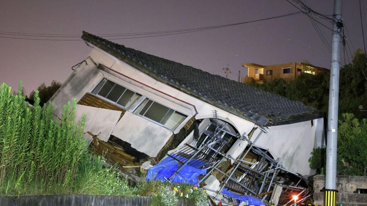Sarsıntıdan Sonra Japonya 'Megaquake' Tavsiyesi Sekizi Yaraladı