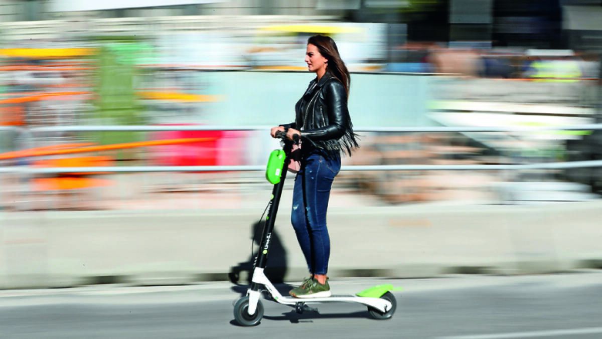 Dubai: Güvenlik Nedeniyle Jbr'de E-Scooter ve E-Bisiklet Yasağı