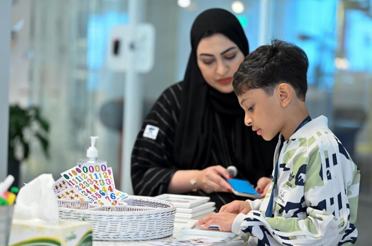 Abu Dabi, işyerlerinin Ebeveyn Dostu Etiketi için Son Başvuru Tarihini Uzattı