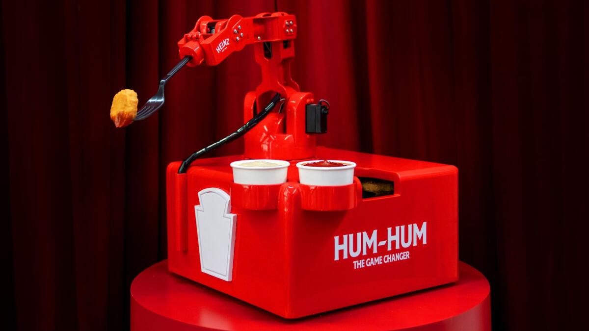 Hum Hum: Bu Cihaz Oyunculara Atıştırmalıklar Besliyor