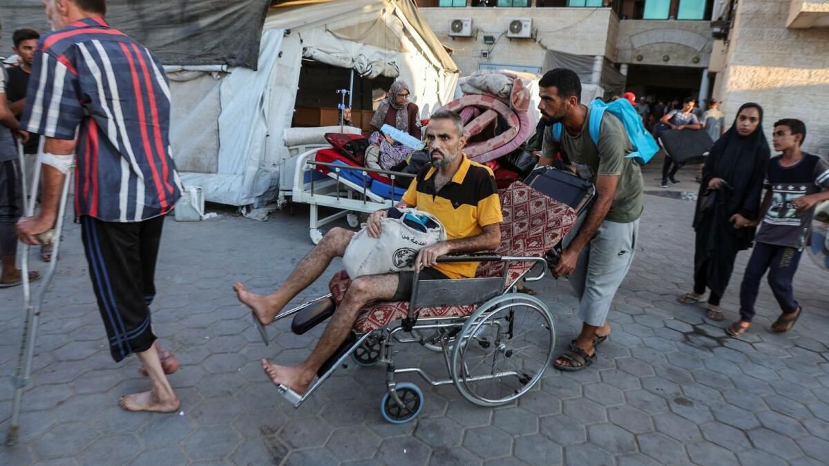 İsrail'in Gazze'deki Yeni Tahliye Emirlerinin Ardından Ateşkes Umutlarının Azalmasıyla Aileler Kaçıyor