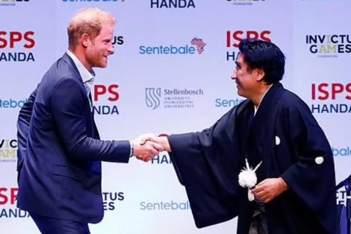 Japonya'nın Dr. Handa'sını Küresel Golfü Desteklemedeki 'Yaşam Çalışmaları' için Selamlıyor