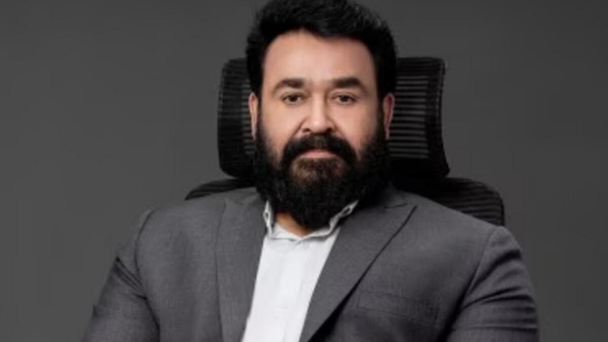 Malayalam Film Endüstrisi Dizisi: Mohanlal, Amma Başkanı Olarak İstifa Etti