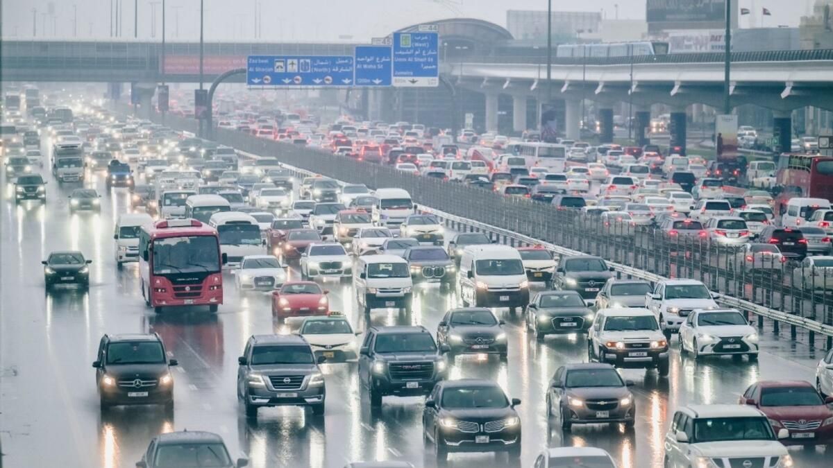 Dubai: Trafik Sıkışıklığı Ücreti Uygulanarak Trafik Hafifletilebilir mi?
