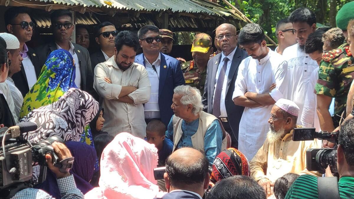 Yunus, Bangladeş'in Öğrenci Liderliğindeki Bir Devrim Yaşadığını Söylüyor