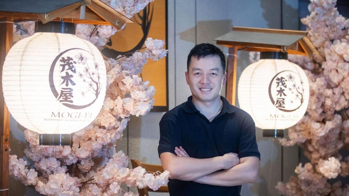 Dubai: Çalışanlarına Ücretsiz Eğitim Veren Japon Restoran Sahibiyle Tanışın