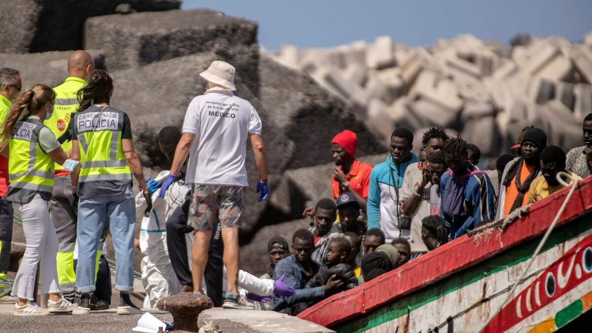 İspanya'dan Sanchez, Göç Artışını Durdurmak için Batı Afrika'yı Ziyaret Etti