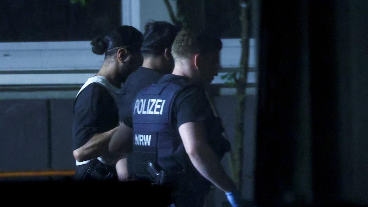 Alman Polisi, Suriyeli Şüphelinin Bıçaklı Saldırıyı İtiraf Ettiğini Açıkladı