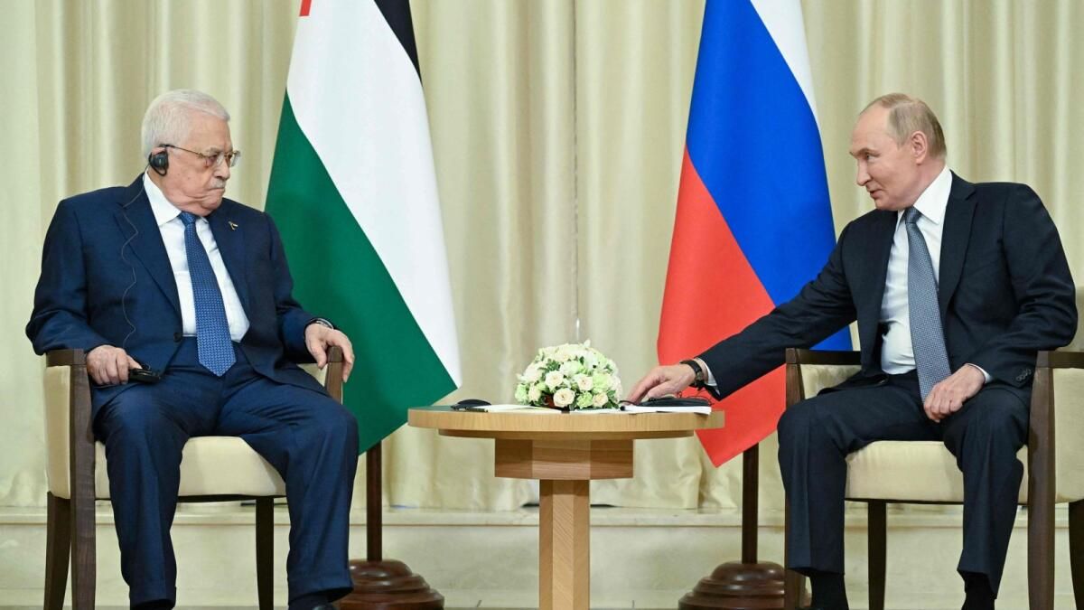 Putin, Abbas'a Filistinli Sivillerin Geçiş Ücretinden 'Endişe Duyduğunu' Söyledi