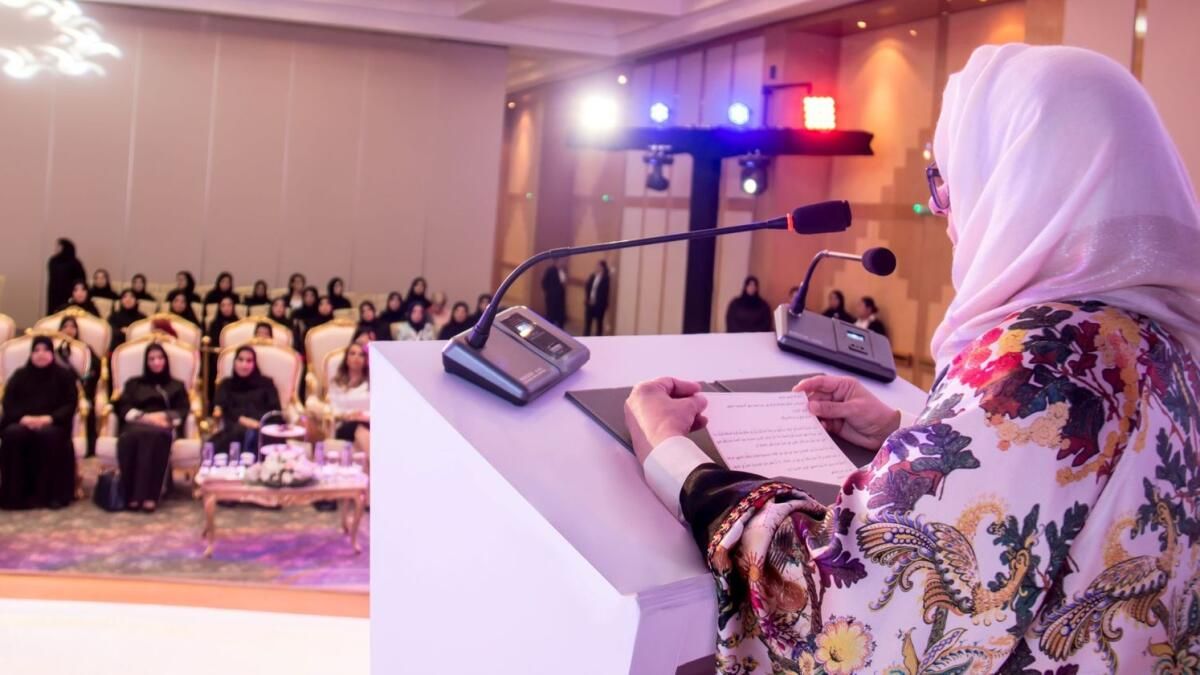 BAE: Kadın Liderlerin Tam Potansiyele Ulaşmasına Yardımcı Olmak için 15 Milyon Dh'lik Hibe