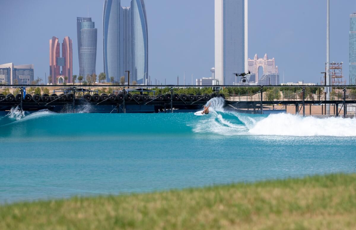 Surf Abu Dhabi, Dünya Sörf Ligi 2025 Şampiyonluk Turunda Yeni Mekan Olarak Onaylandı