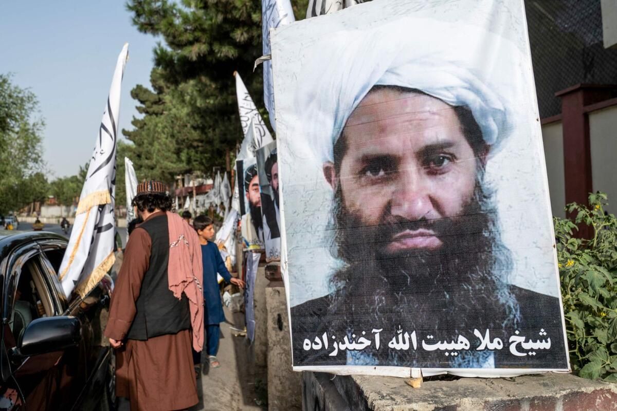 Camiye Git Ya Da Cezalandırıl, Taliban Şefi Kamu Çalışanlarına Söyledi