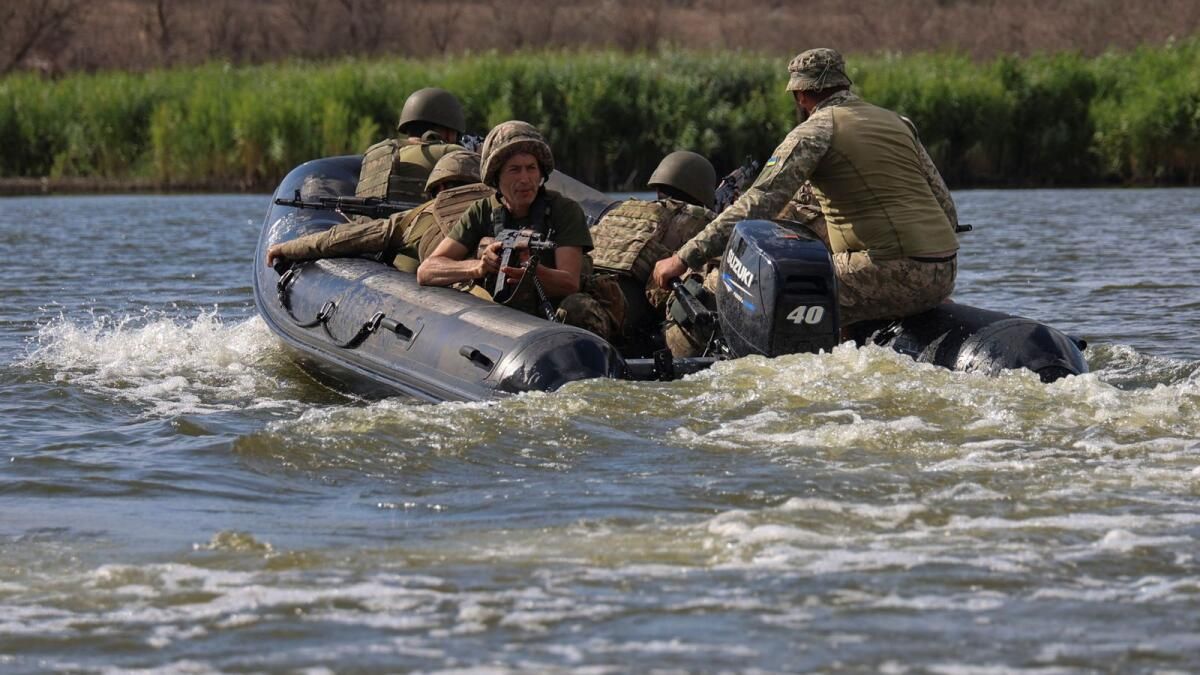 Ukrayna, Karadeniz'de Rus Kontrolündeki Tükürüğe Baskın Düzenlediğini Açıkladı