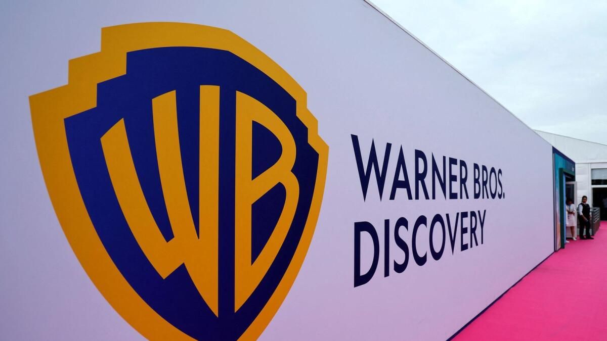 S &amp; P, Warner Bros'un Keşfine Bakış Açısını 'Negatife' Düşürdü