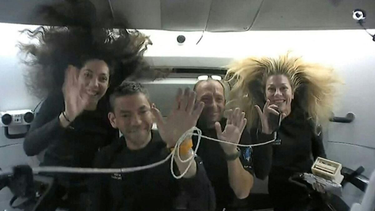 Tarihi Özel Astronot Görevi Florida Açıklarına Sıçradı