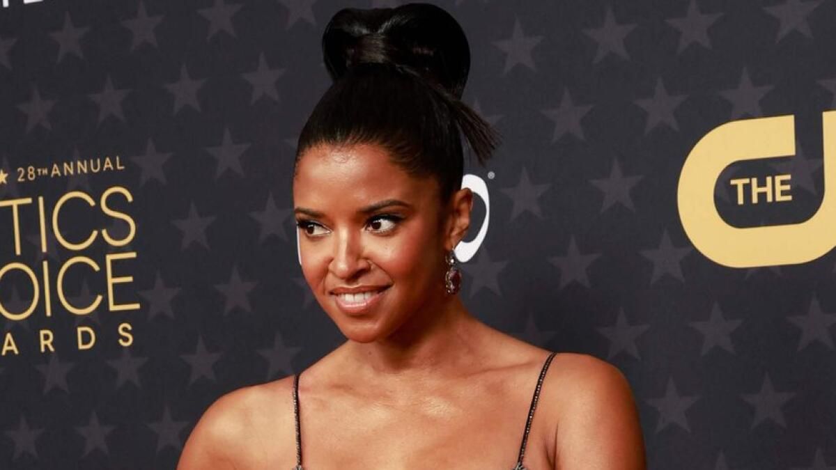 Renee Elise Goldsberry, Lynn Whitfield Yeni 'Albany Yolu' Fragmanında Çatıştı