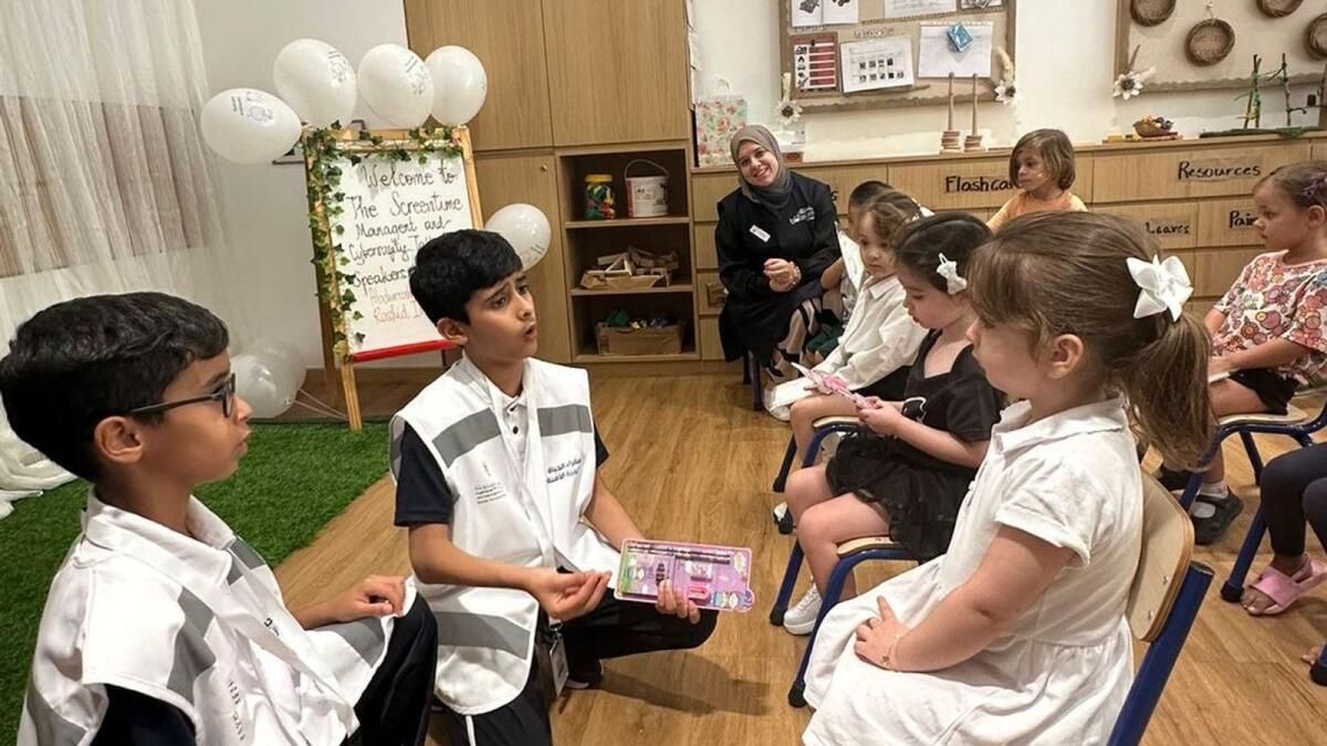 BAE: 9 Yaşındaki Mentorlar Siber Güvenlik Konusunda Akranlar, Öğrenci Liderliğindeki Hükümet Programında Zorbalık