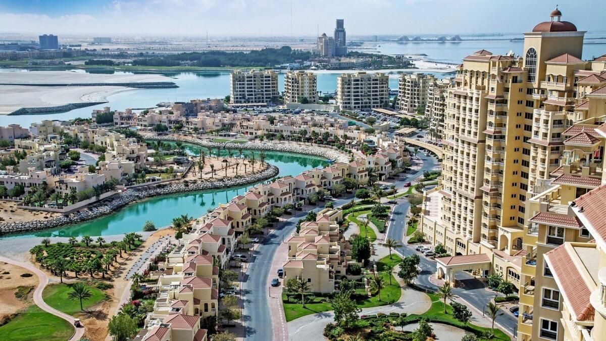 Ücretsiz Golden Visa: Dubai Emlak Geliştiricileri, Alıcıları Çekmek için 3 Aile Üyesine Kadar Masraflar Üstleniyor
