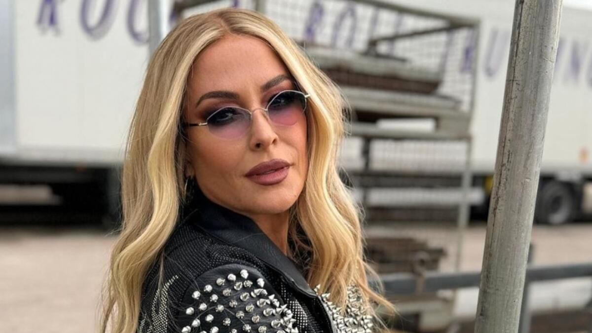 Anastacia, Bryan Adams Dünya Tenis Ligi Konserlerine Başkanlık Edecek