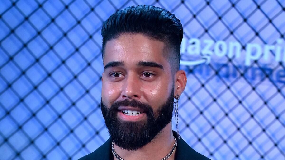Ap Dhillon, Hayranlarına Kendi Yönettiği 'After Midnight' Müzik Videosuyla Davranıyor