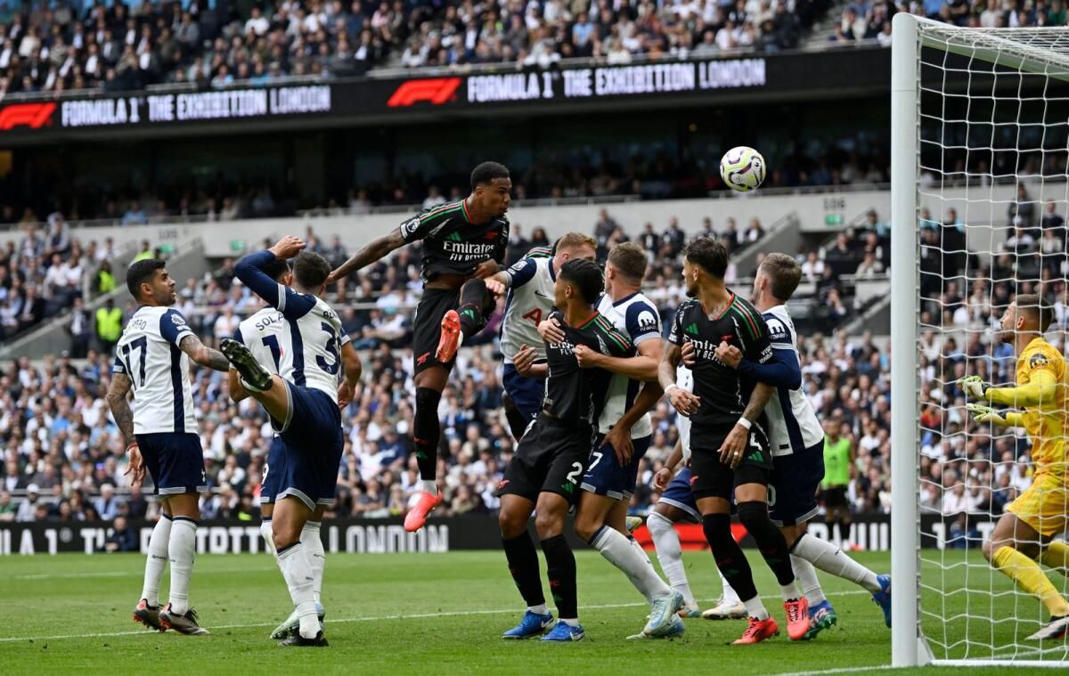 Gabriel'in Kafa Vuruşu, Cesur Derbide Spurs'ta Arsenal'i 1-0 Kazandı