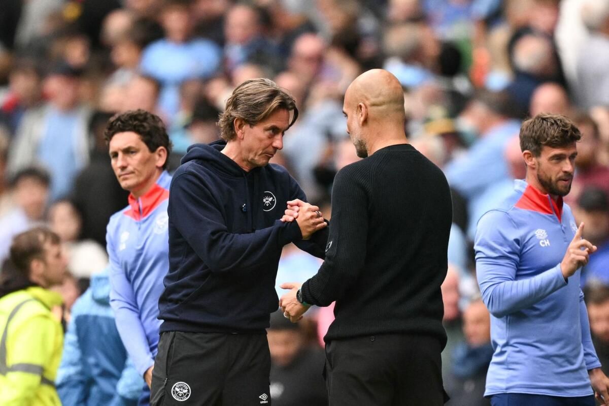 Guardiola, City'nin Zorlu Galibiyetinden Sonra Brentford Patronu Frank'i Selamlıyor