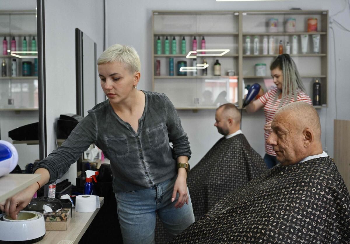 Ukrayna Cephesi Yakınındaki Salon Savaştan Mühlet Veriyor